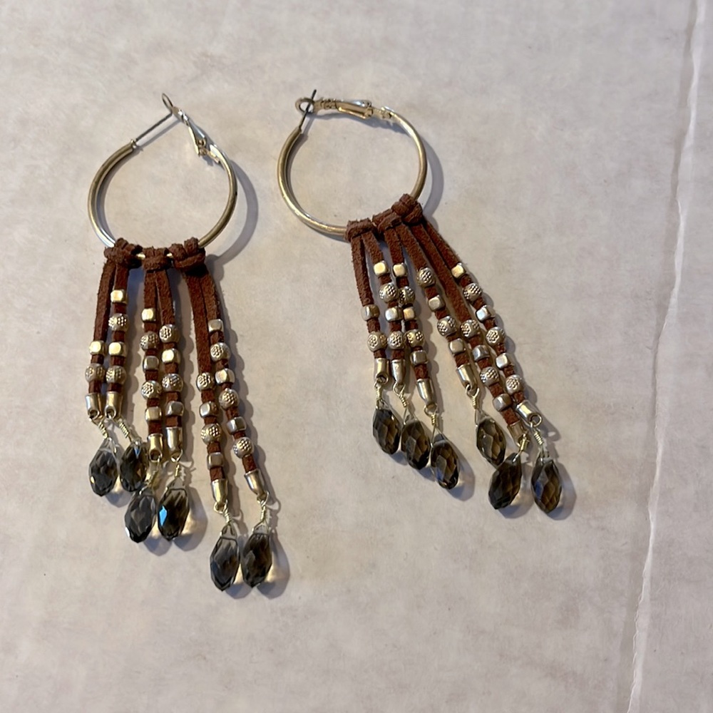 Round Suede Metal Beads Dangles Crystals Earrings
